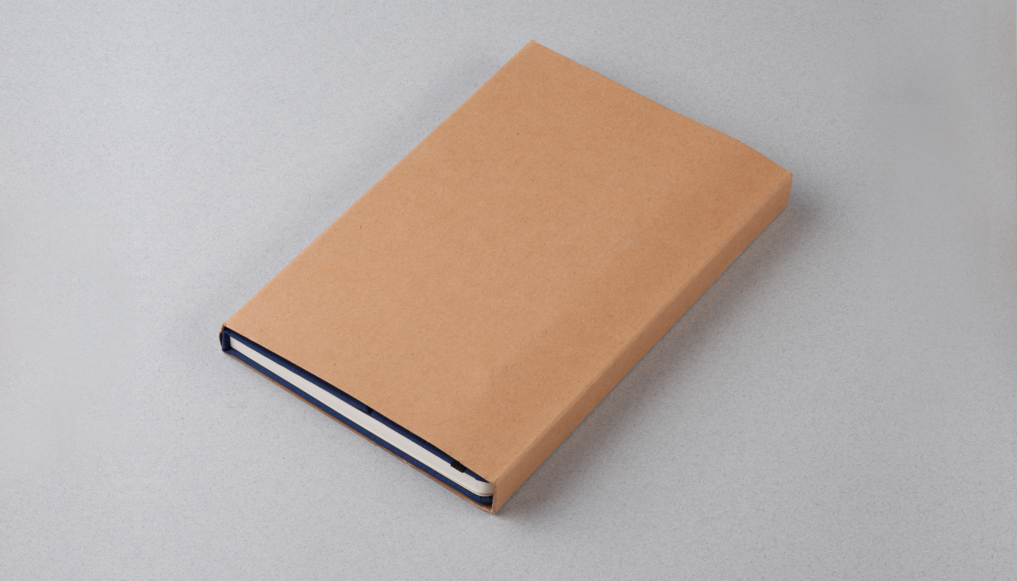 Блокнот "Prime" с ручкой и вечным карандашом в пенале, с подставкой под смартфон-6