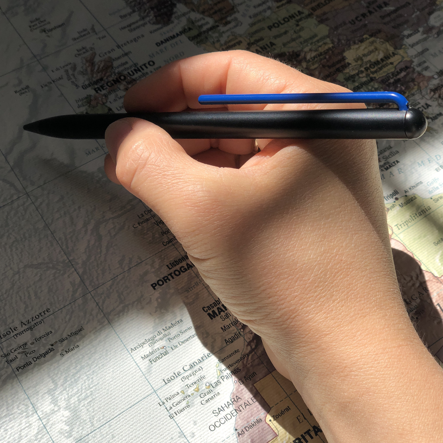 Карандаш GrafeeX с синим клипом в чехле-6