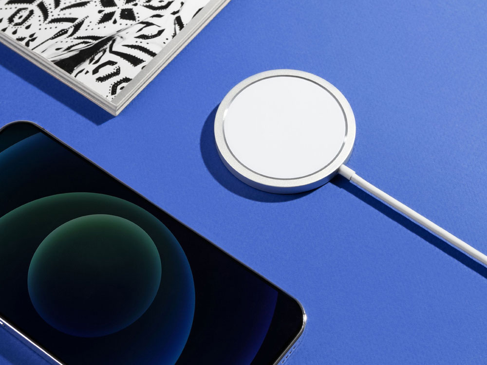 Беспроводное зарядное устройство Rombica NEO Magneto-5