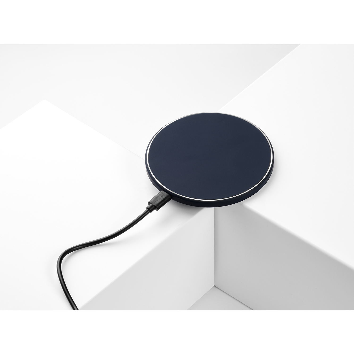 Беспроводное зарядное устройство с подсветкой 15W Auris, синее-7