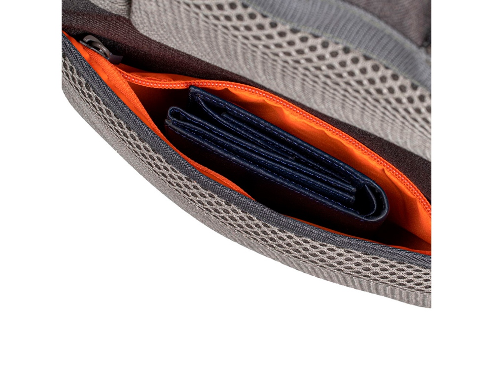 RIVACASE 7761 khaki рюкзак для ноутбука 15.6 / 6-20