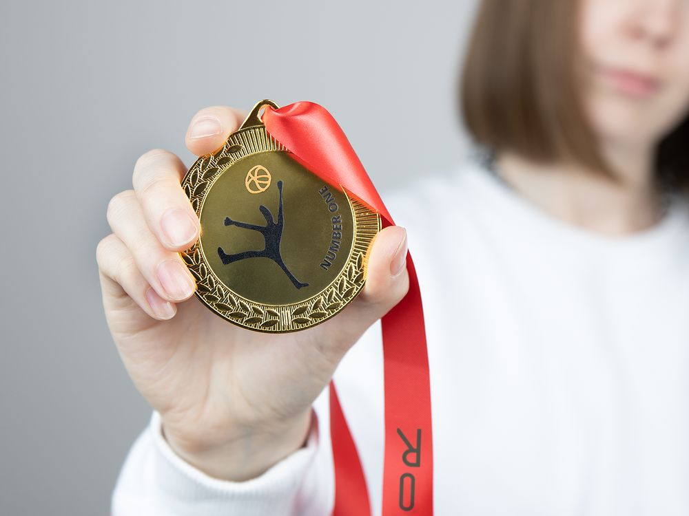 Медаль Regalia, большая, золотистая-4