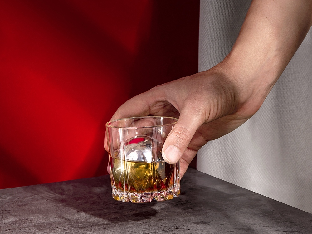 Стальная сфера для охлаждения напитков ChillSphere-1