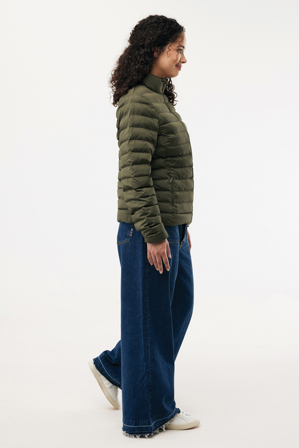 Женская стеганая куртка Iqoniq Maiko из переработанного полиэстера AWARE™-6