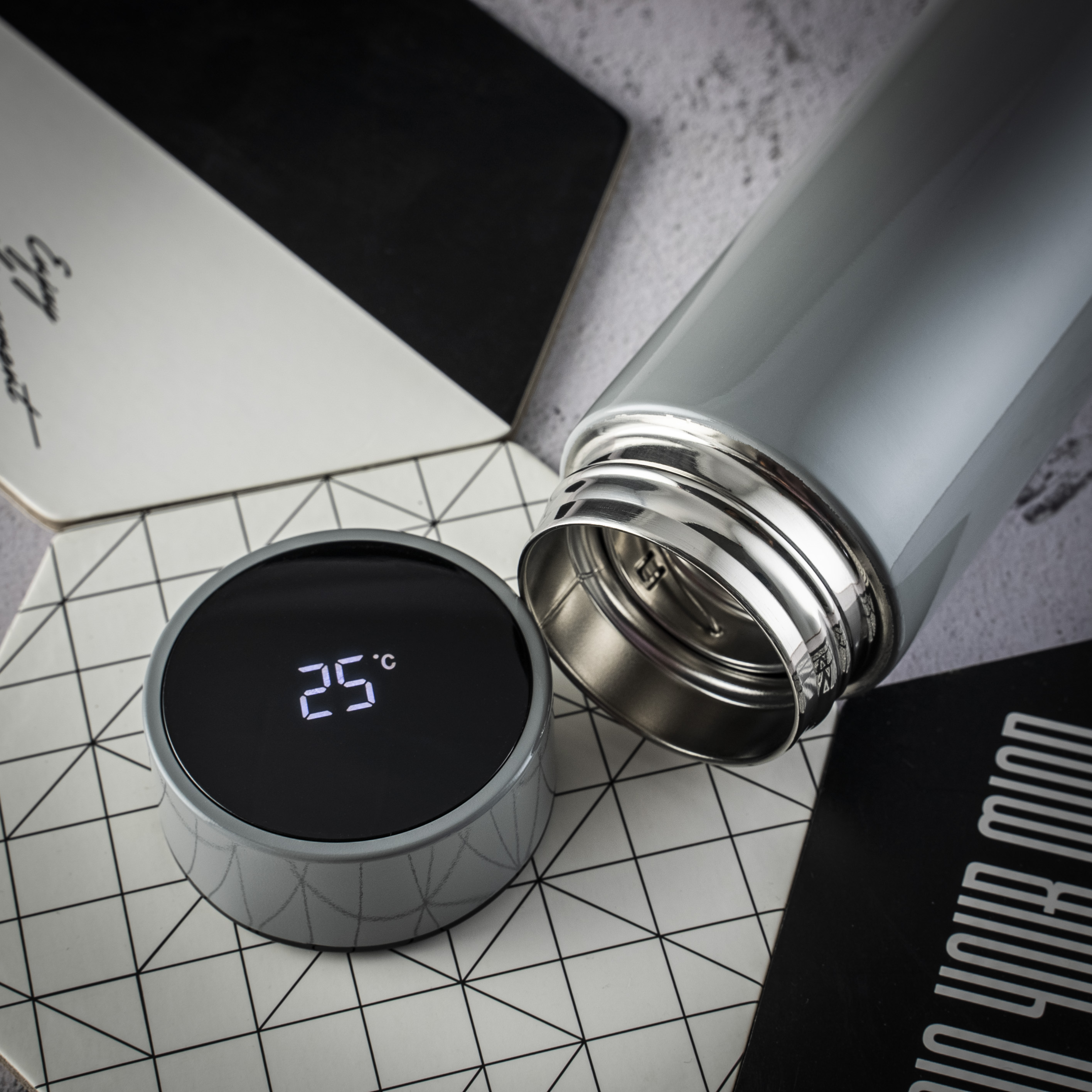 Термос Reactor с датчиком температуры (серый)-5