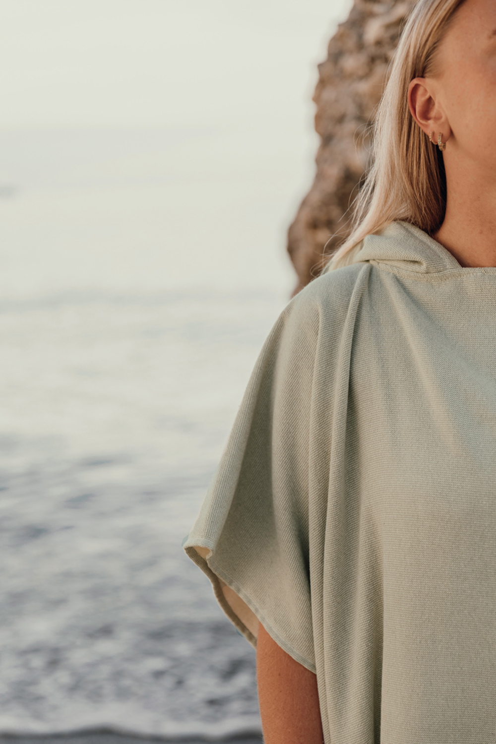 Халат-пончо VINGA Tolo, 100 x 95 см, 360 г/м²-3