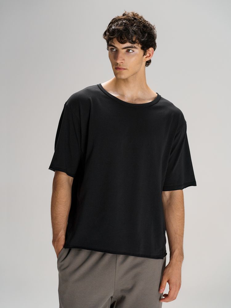 Футболка оверсайз унисекс Vozduh, черная-0