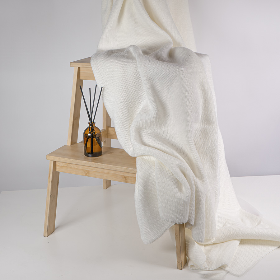 Плед  "Belt"; белый; 130 х 180 см; 100% акрил, с поясом, белый-2