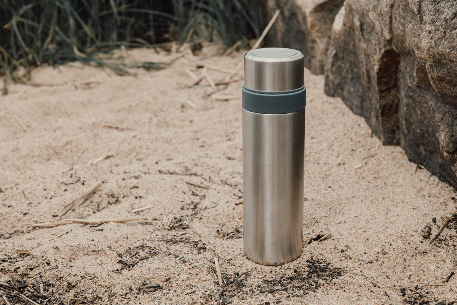 Термос VINGA Tono с двумя кружками RCS, 750 мл-9