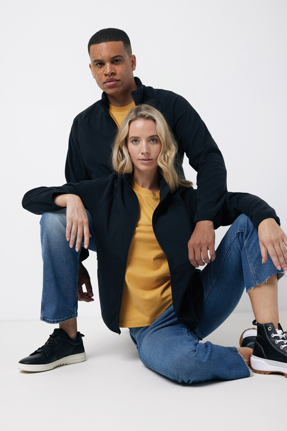 Толстовка Iqoniq Talung из переработанного полиэстера AWARE™, унисекс, 240 г/м²-4