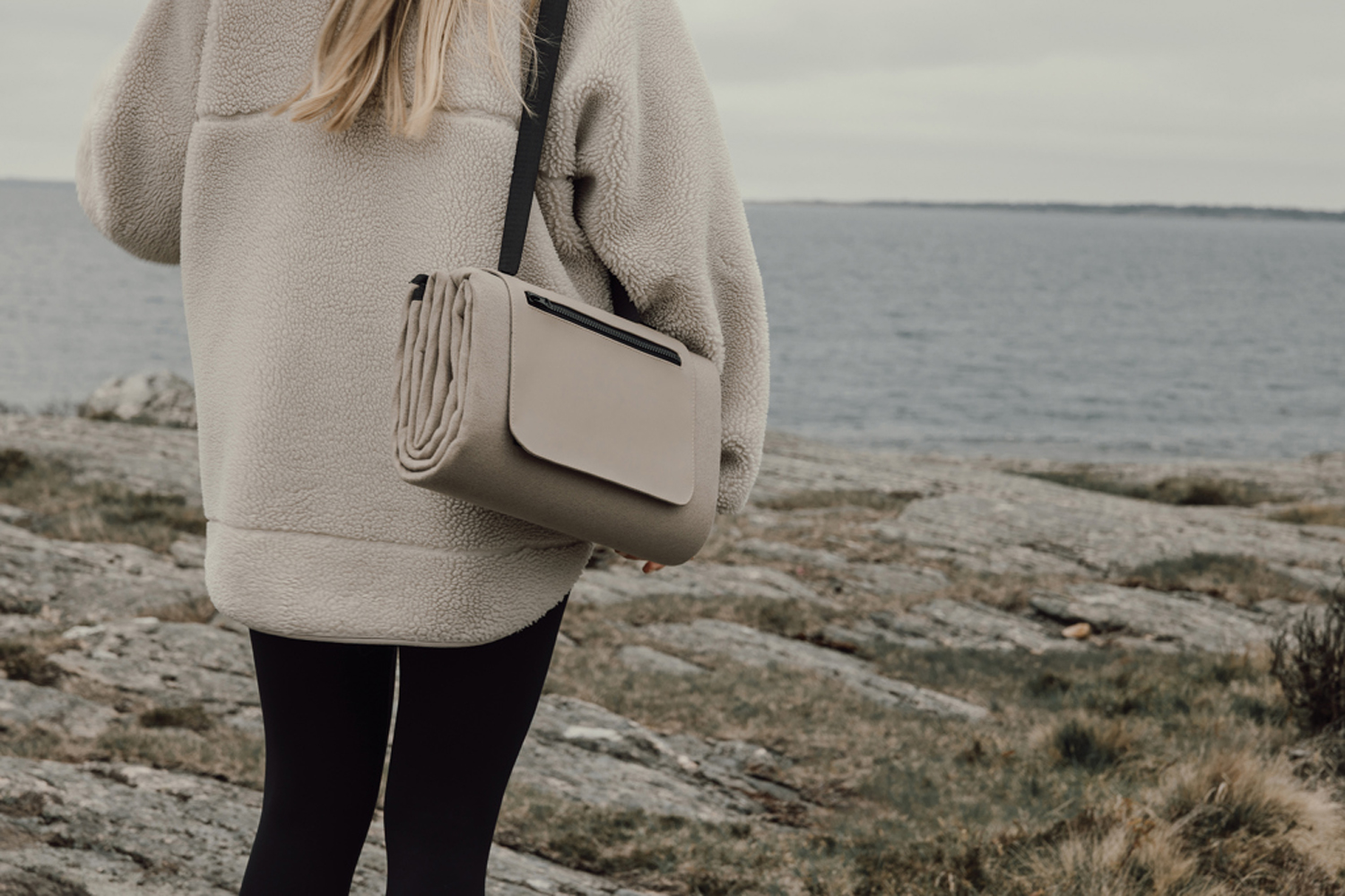 Плед для пикника VINGA Baltimore из переработанного полиэстера RCS, 150х130 см-5