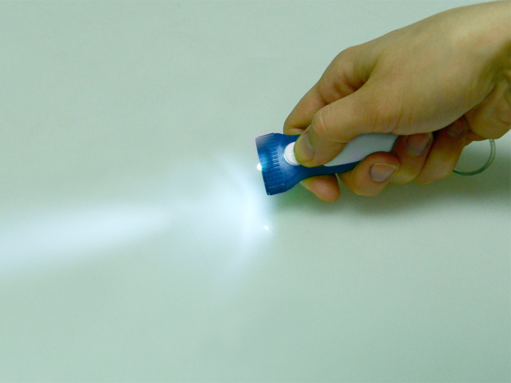 Брелок-фонарик Каяма, синий/белый-1