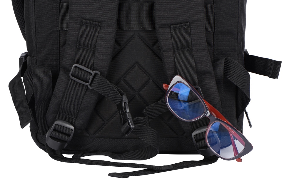 Водостойкий рюкзак-трансформер Convert для ноутбука 15, черный-12