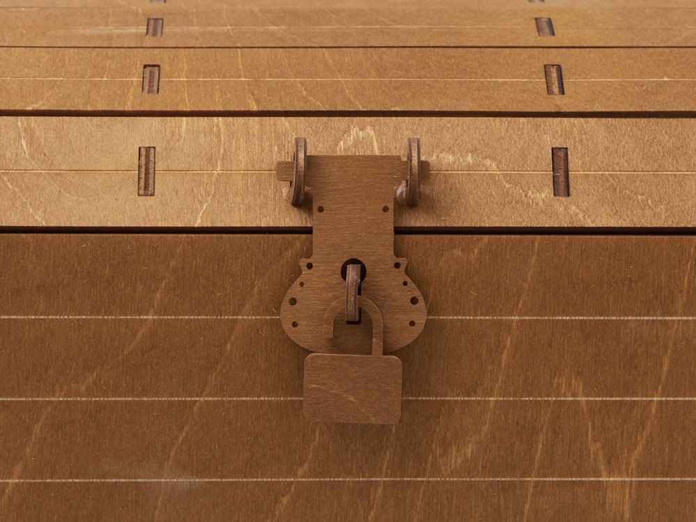 Подарочный набор: кукла фарфоровая, мед, красный-21