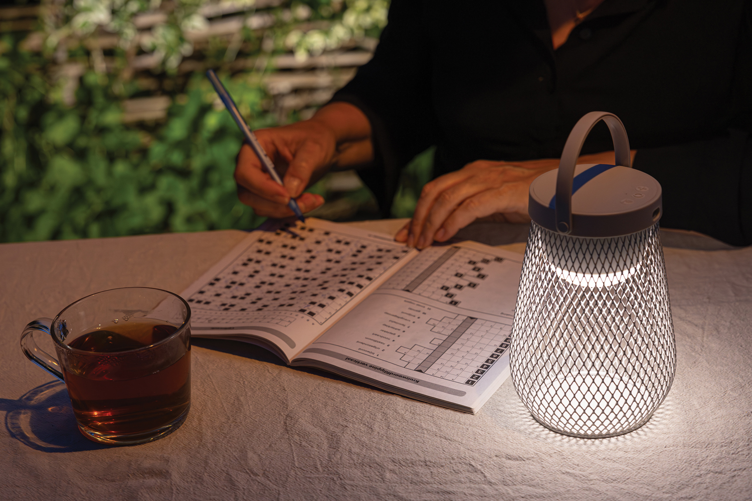 Настольная лампа Aurora из переработанного пластика RCS, IPx4-4