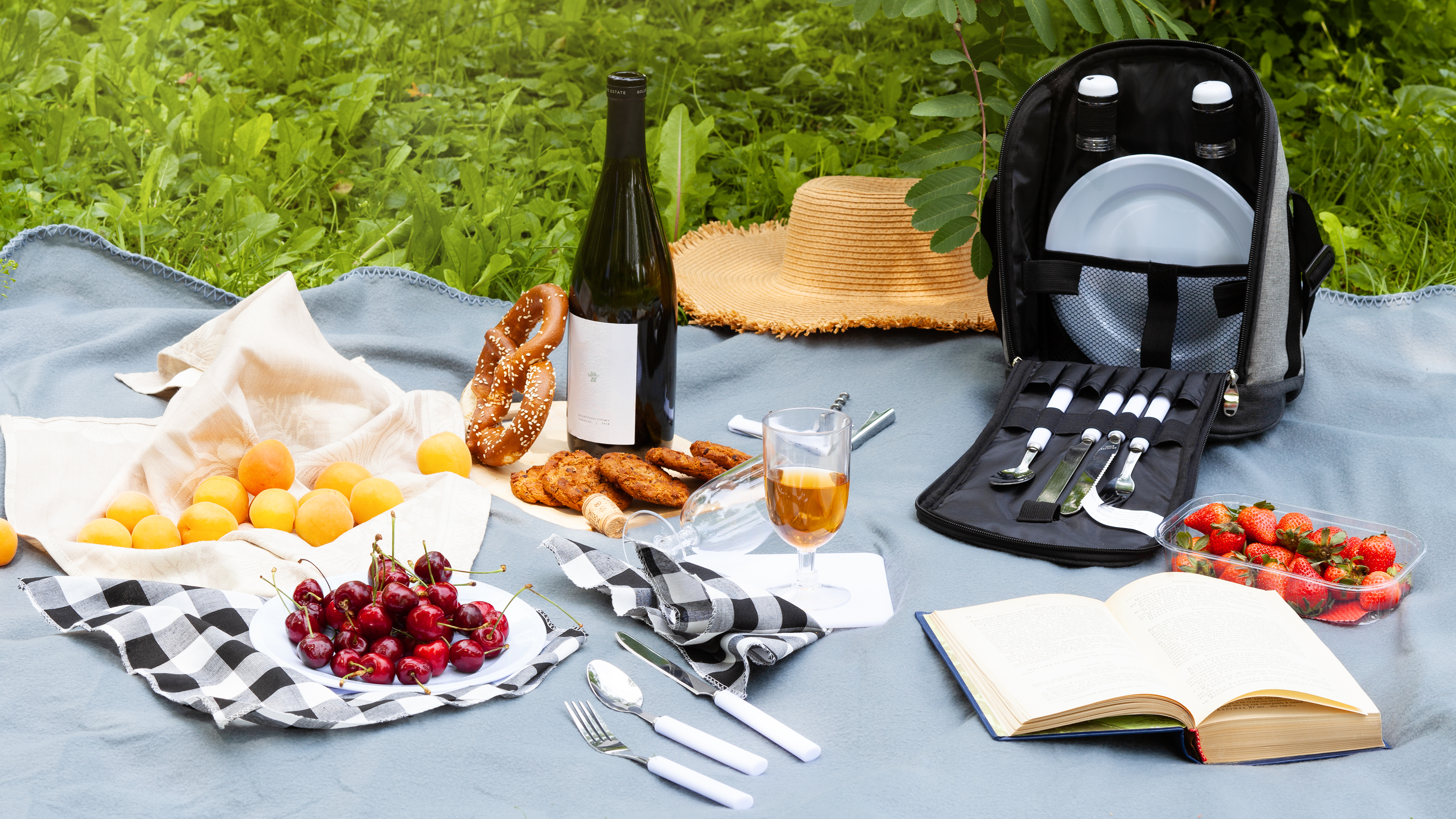 Набор для пикника "Австрия" на 2 персоны-1