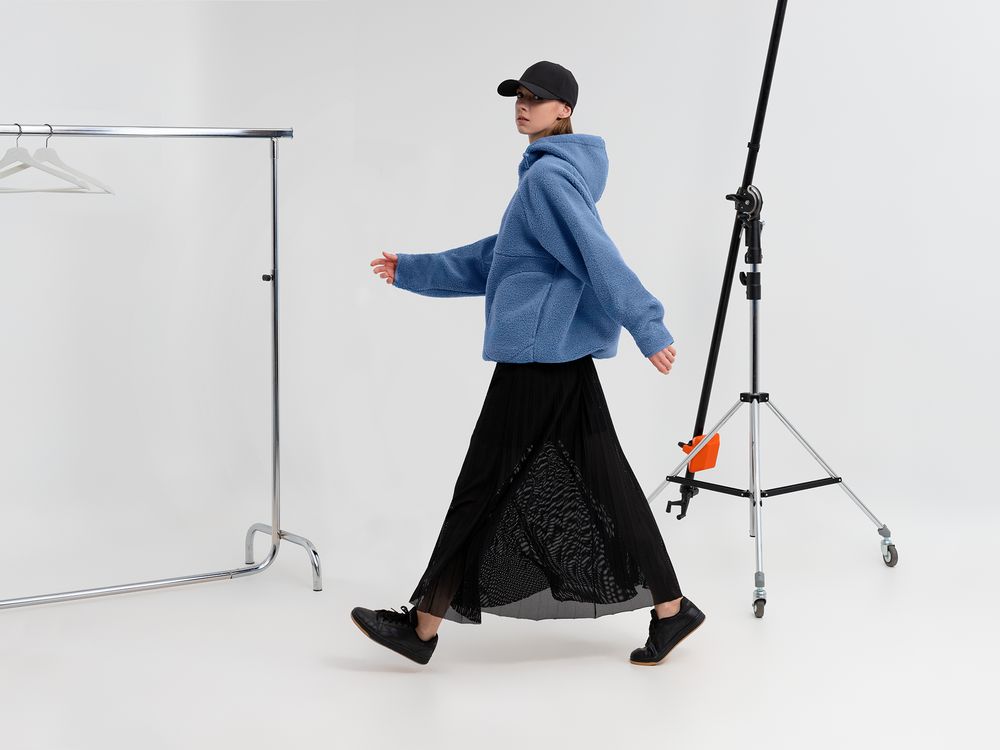 Бейсболка Kosmos, черная-5