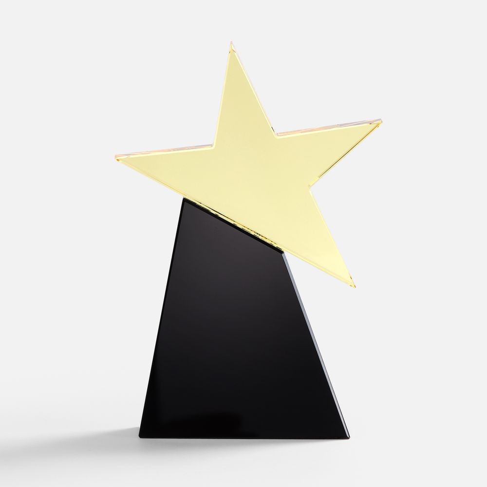 Стела Stardom-1