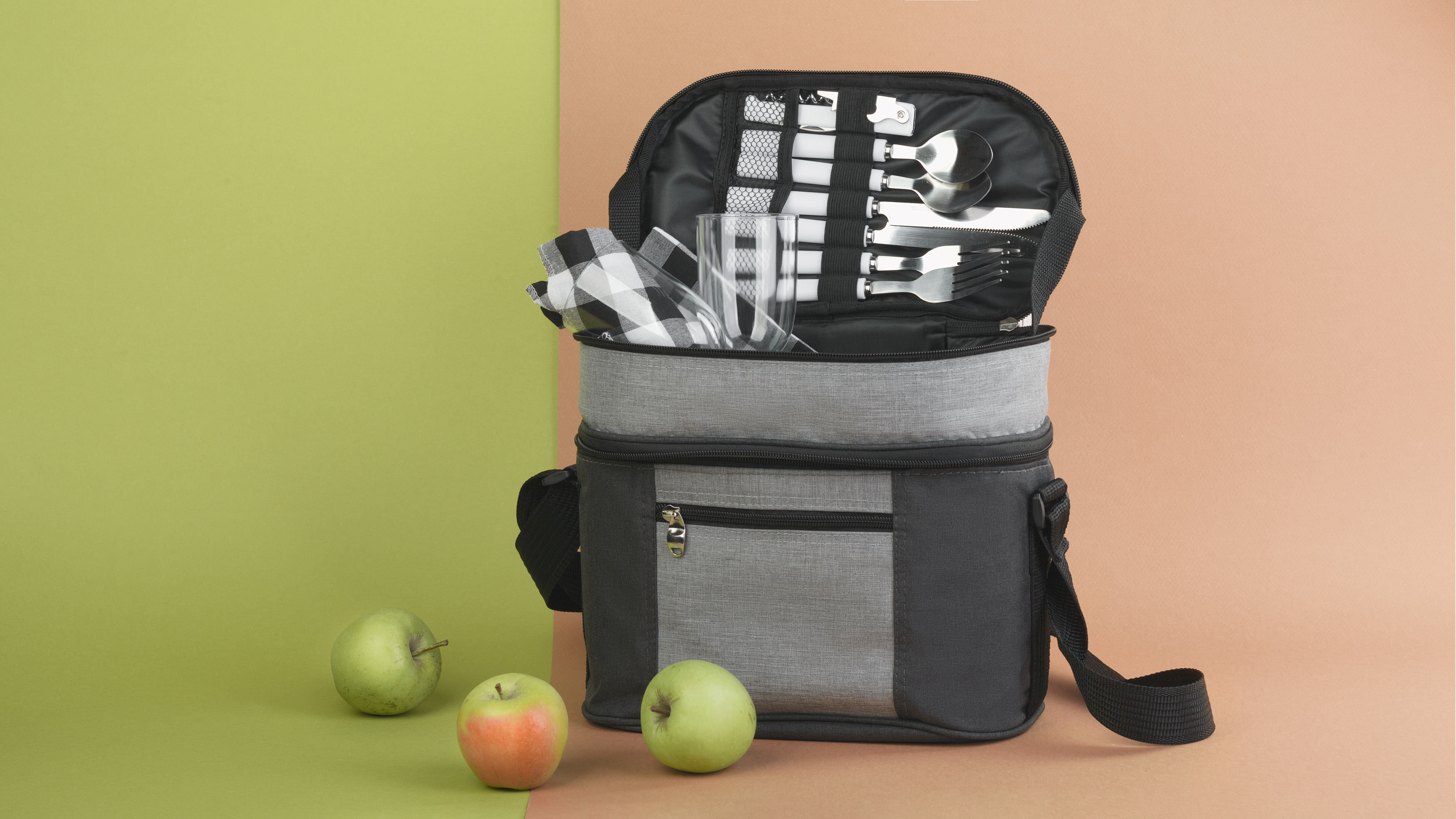 Набор для пикника "Шотландия" на 2 персоны с холодильным отделением-1