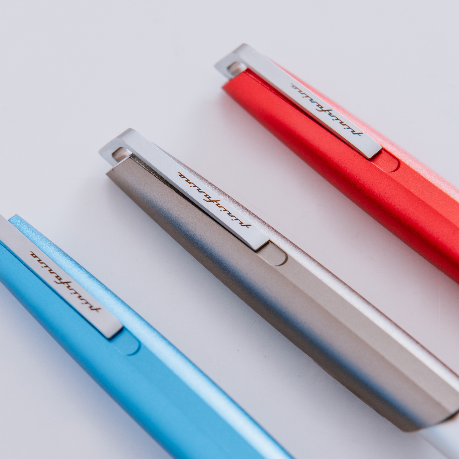 Ручка-роллер Pininfarina PF GO RED-4