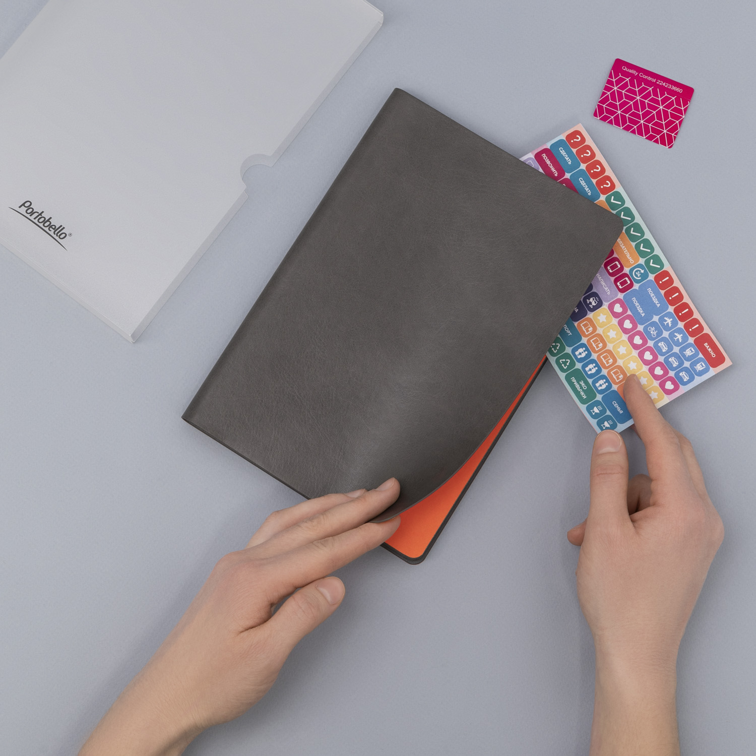 Ежедневник Voyage недатированный, серый-10