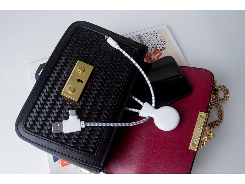 Зарядный кабель Mr. Bio в картонном блистере-9