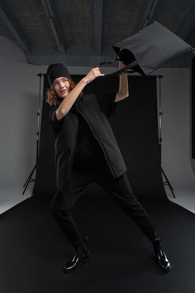 Шопер B3, черный с черными ручками-2