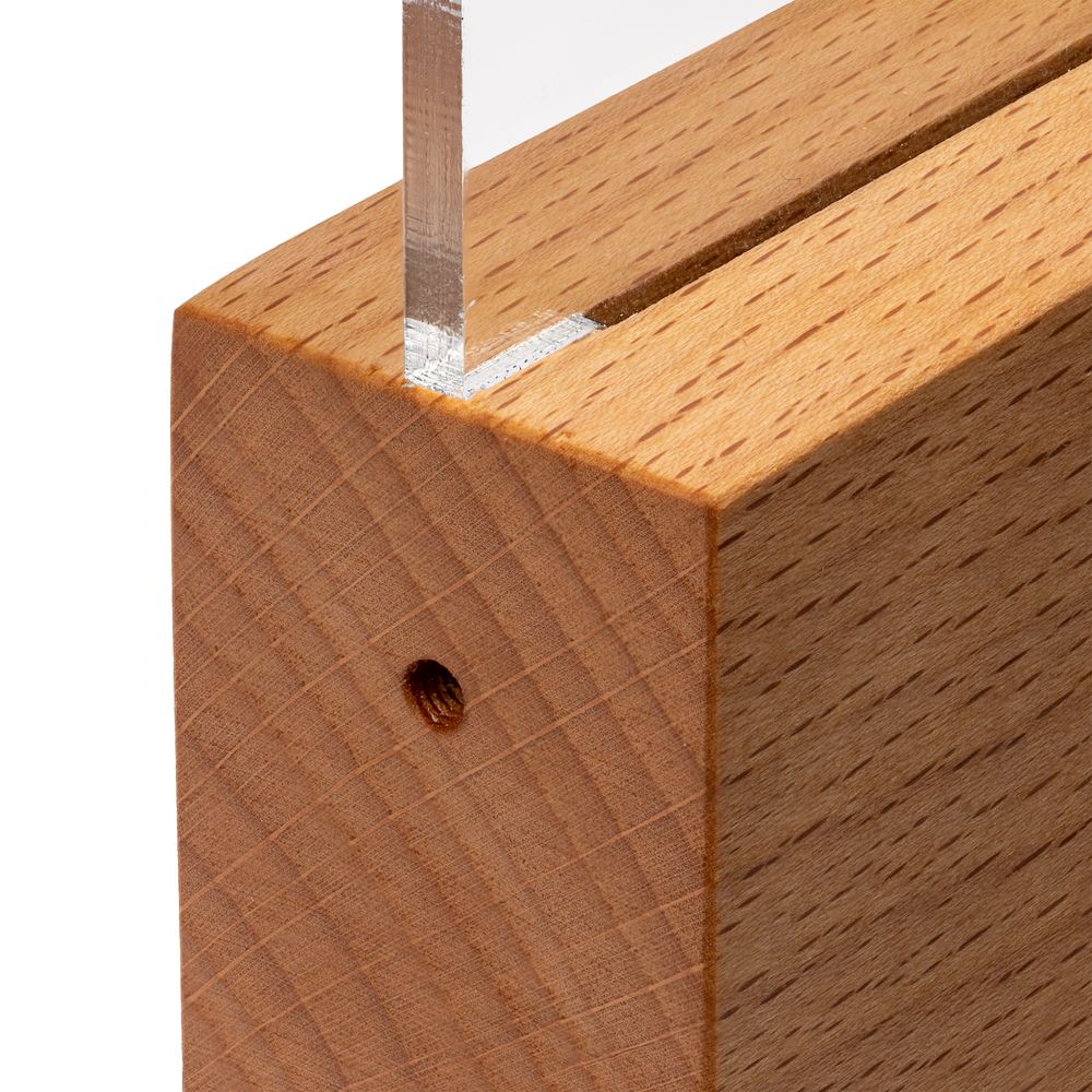 Стела New Tribute, флаг-2