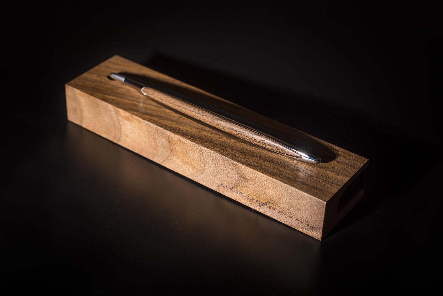 Шариковая ручка Pininfarina Cambiano SHINY CHROME-13