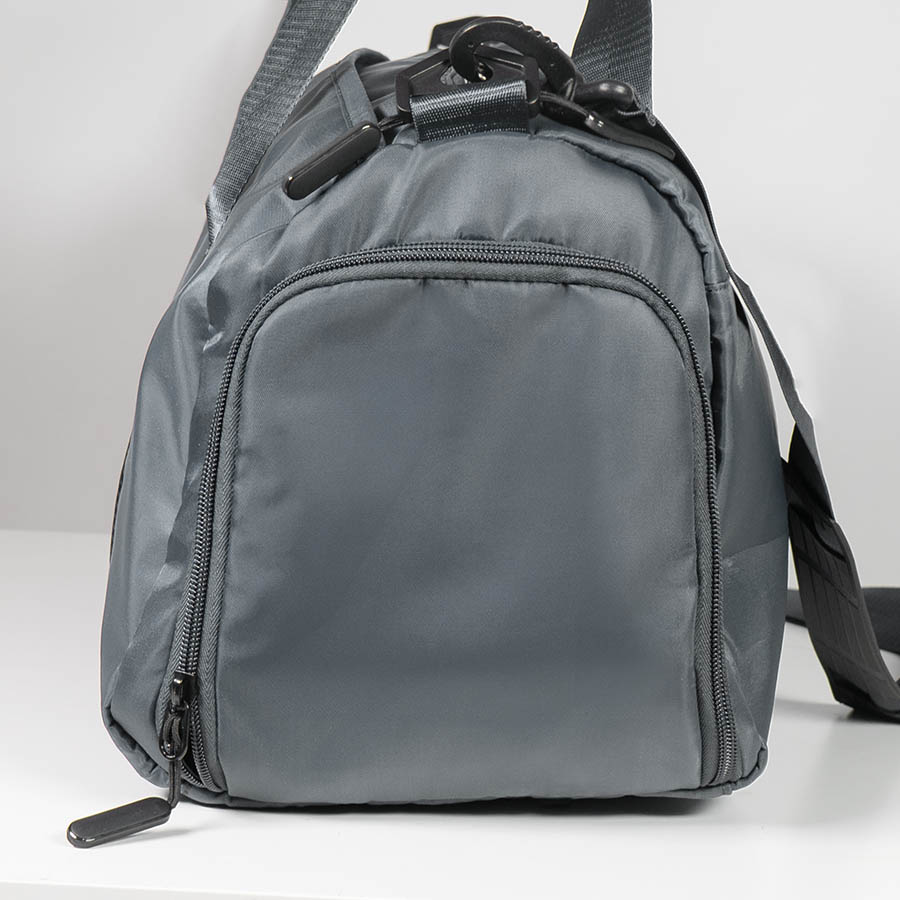 Сумка спортивная "Gym"; серая; 45х21х20 см; полиэстер, темно-серый-2