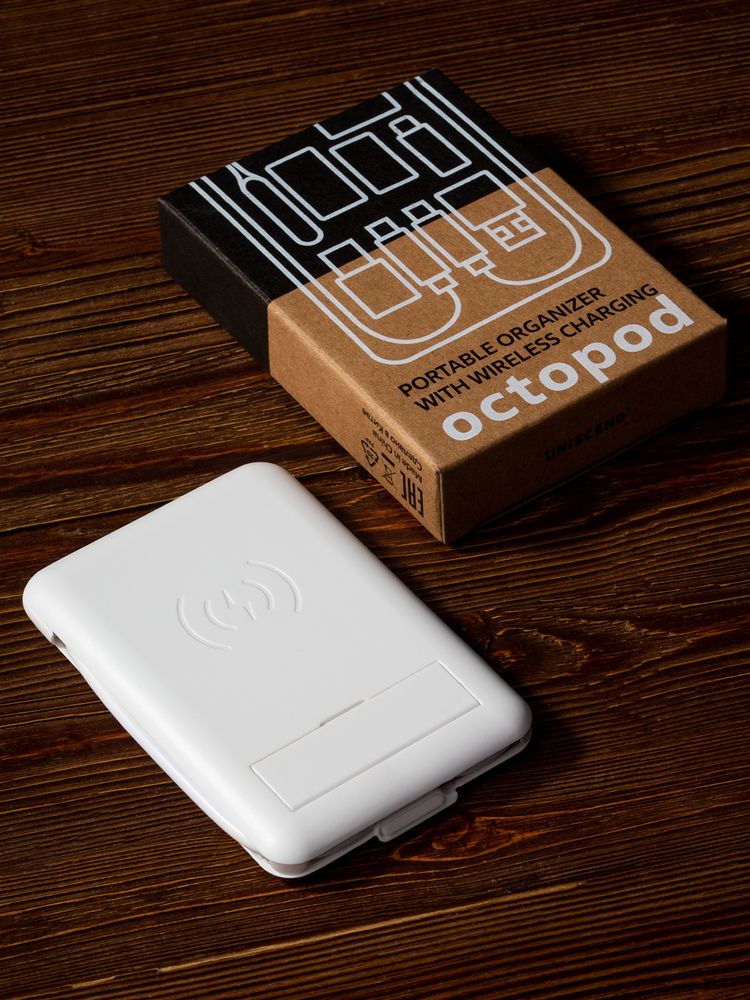 Органайзер с беспроводной зарядкой и набором адаптеров Octopod, белый-6