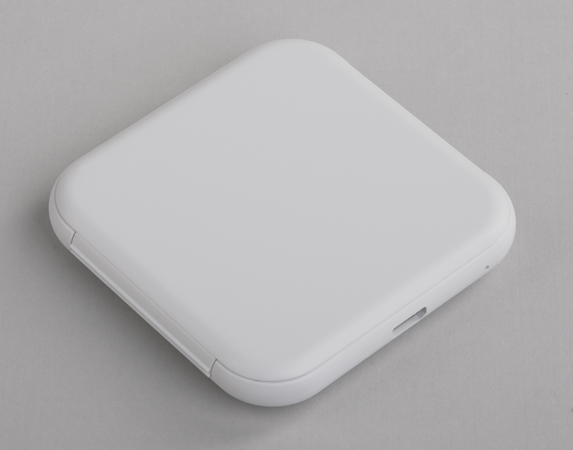 Настольное беспроводное зарядное устройство-подставка "Satellite"-2