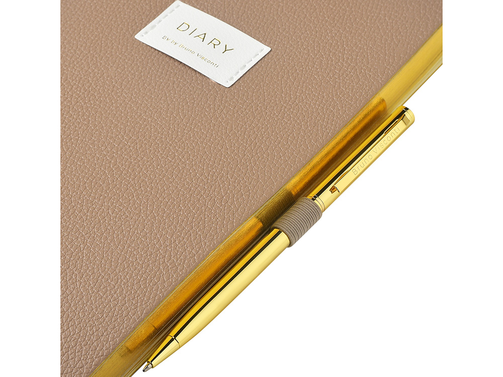 Ежедневник недатированный А5 Total beige с нашивкой, бежевый-6