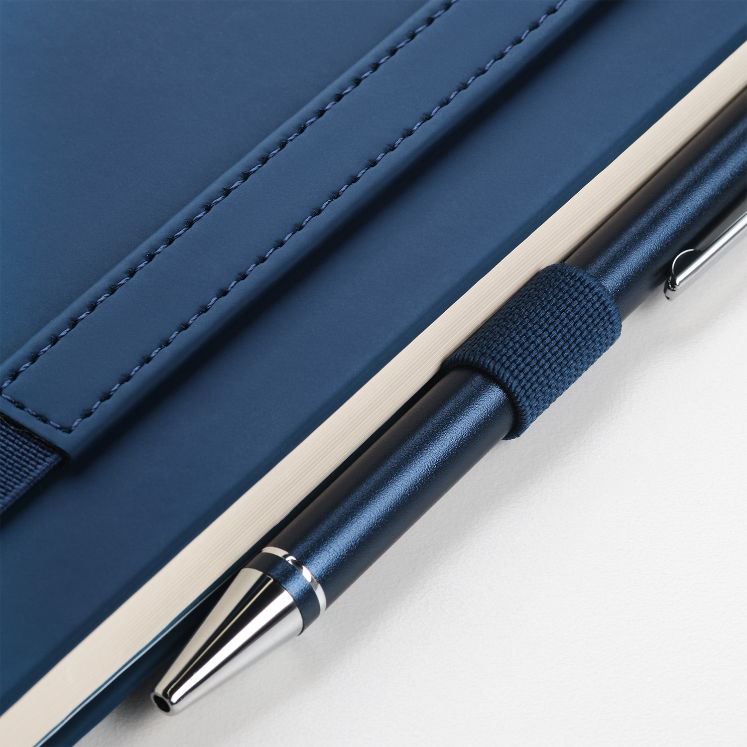 Ежедневник Альфа (Alpha) недатированный, синий/голубой-12