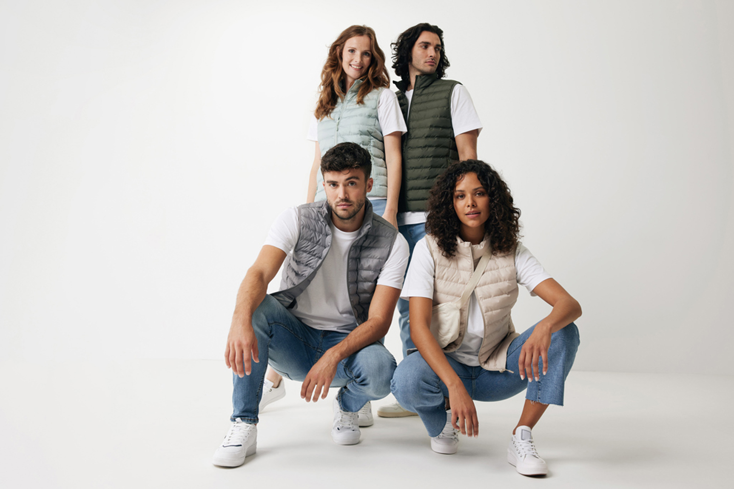 Мужской стеганый жилет Iqoniq Meru из переработанного полиэстера AWARE™, 70 г/м²-6