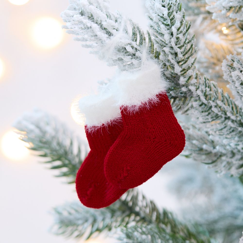Подвеска на елку «Вьюжка», носочки, красная-1