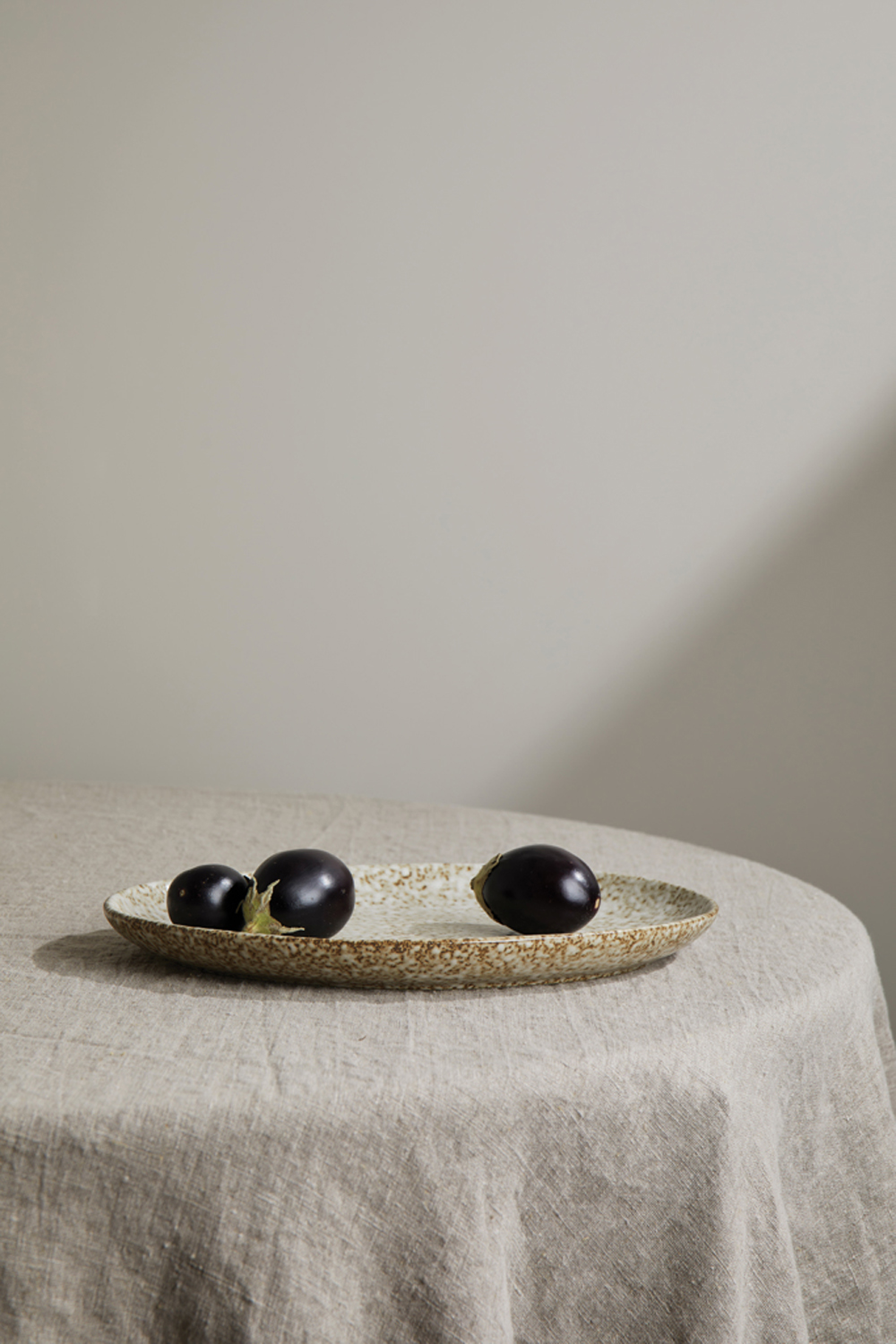 Тарелка VINGA Nuvem-4