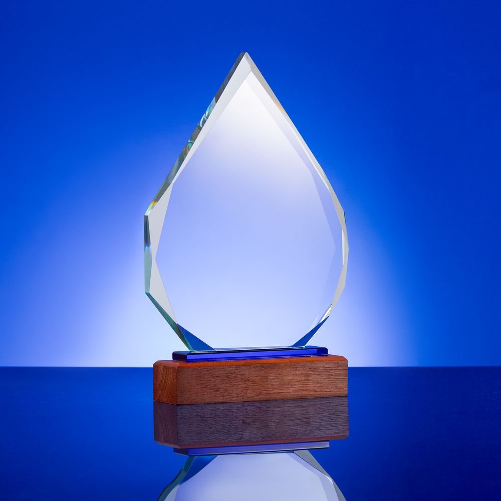 Стела Glory Daze-2