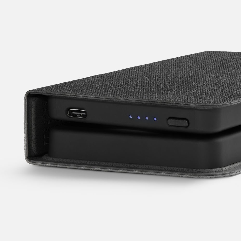 Внешний аккумулятор с беспроводной зарядкой reCover 8000 мАч, черный-3