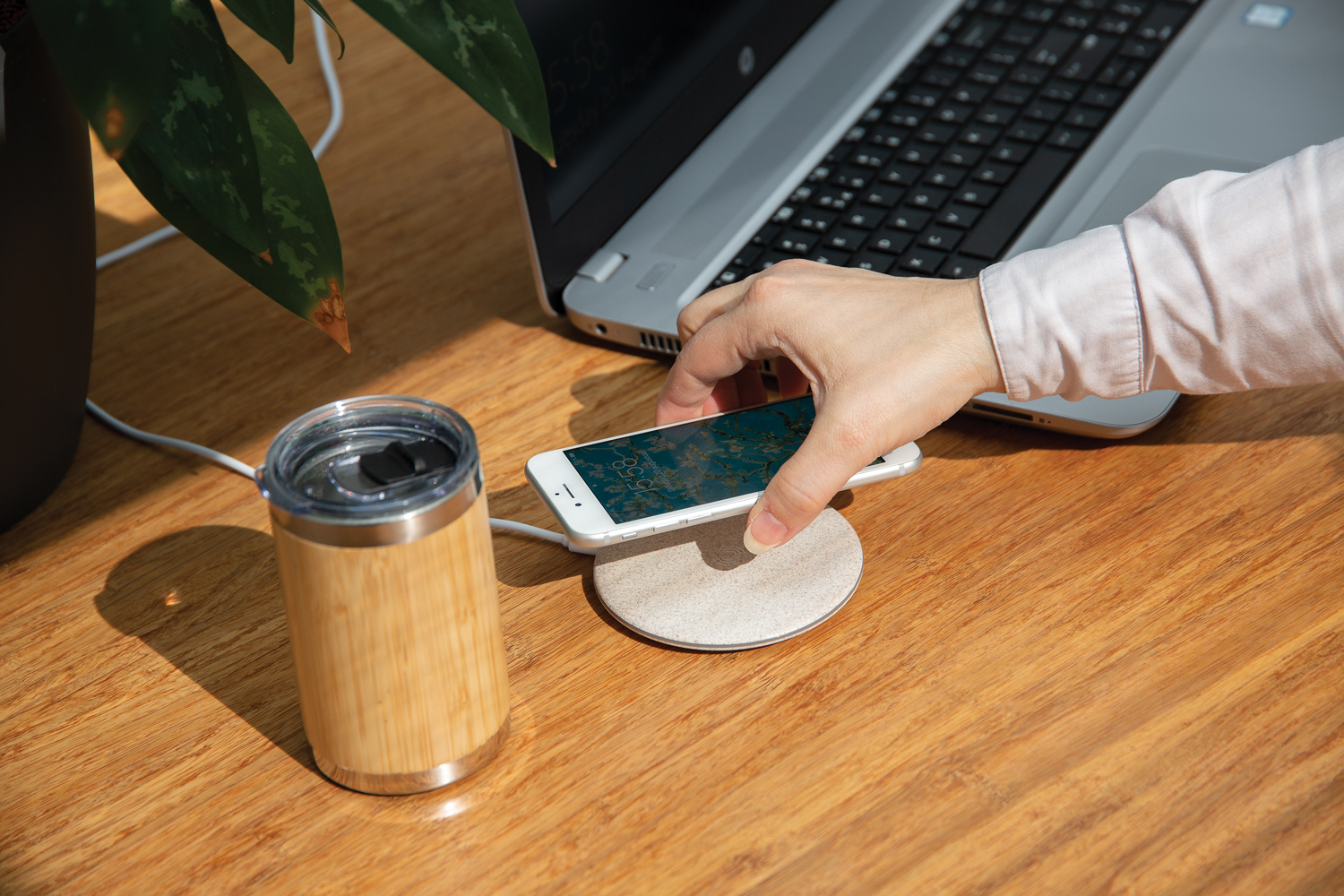 Док-станция для беспроводной зарядки Wheat Straw, 5 Вт-6