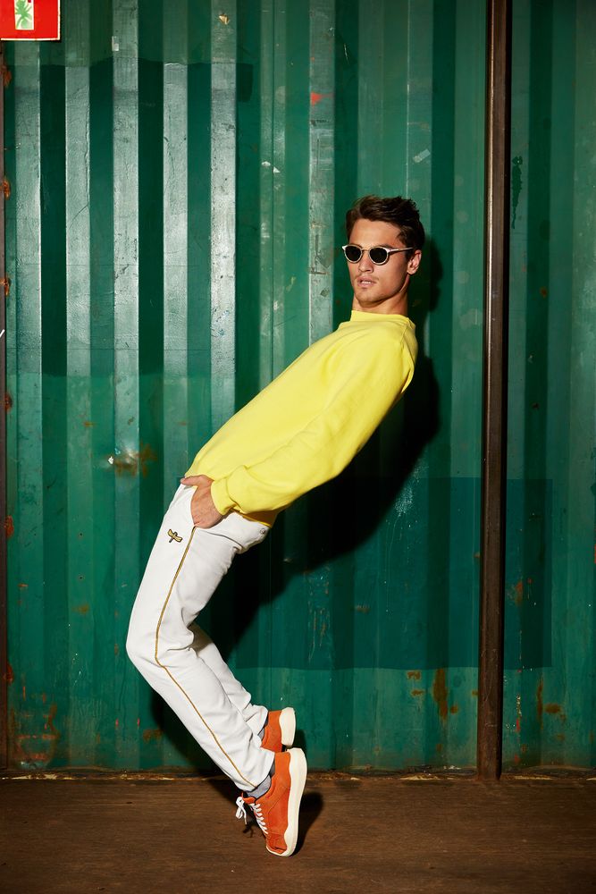 Толстовка ID.002 ярко-синяя-2