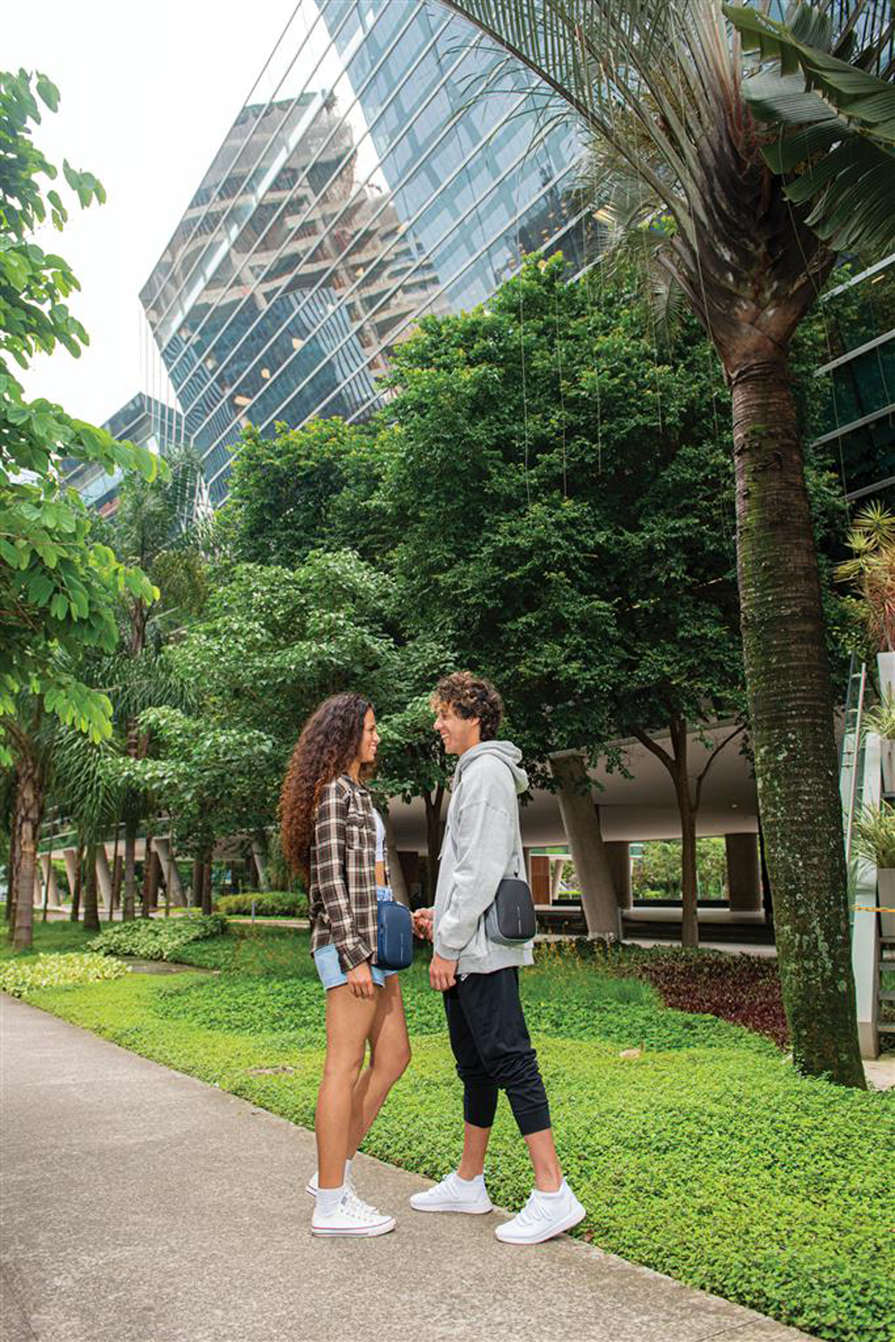 Сумка XD Design Boxy Sling-21