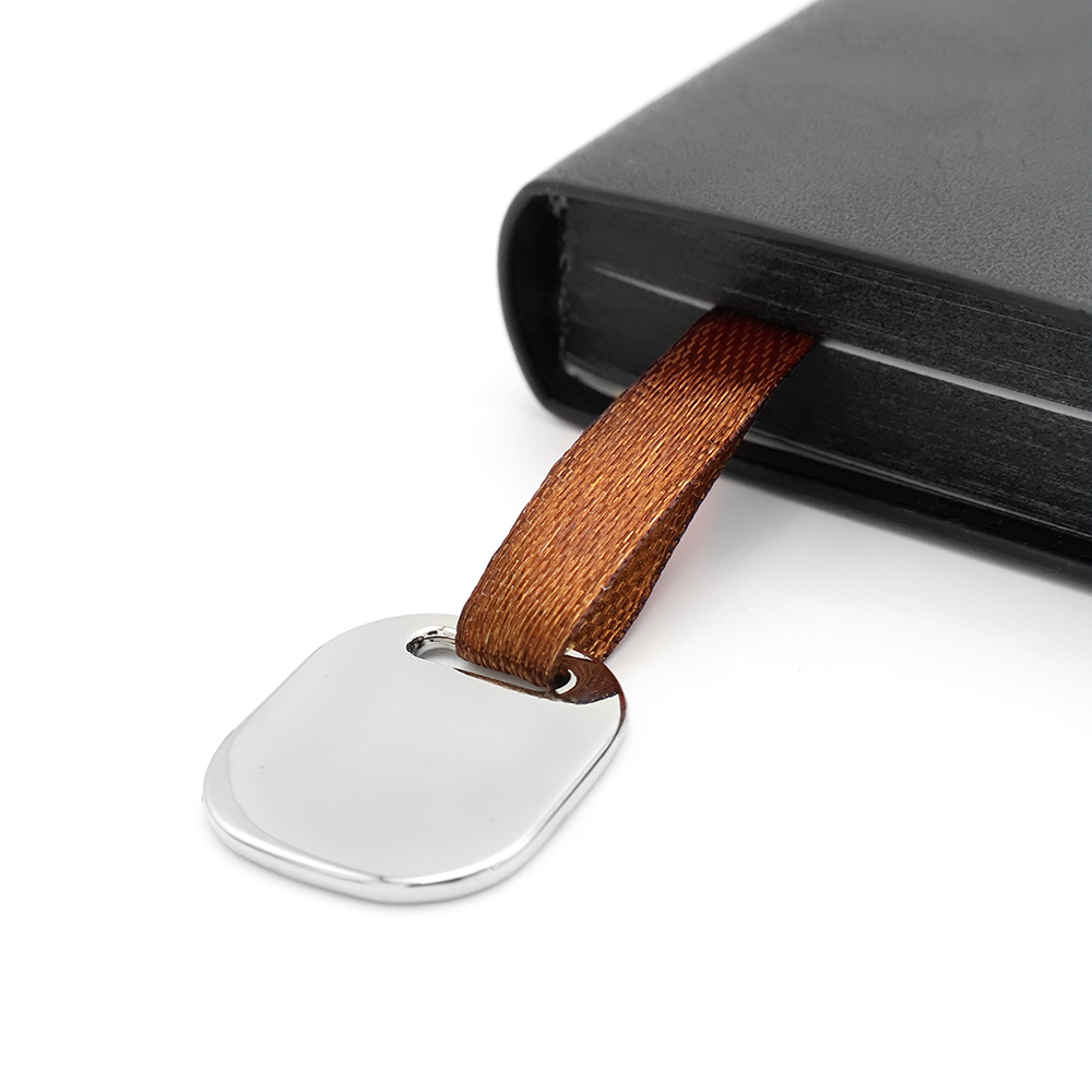 Блокнот A5 Shell в мягком переплёте c металлической биркой, Черный-2