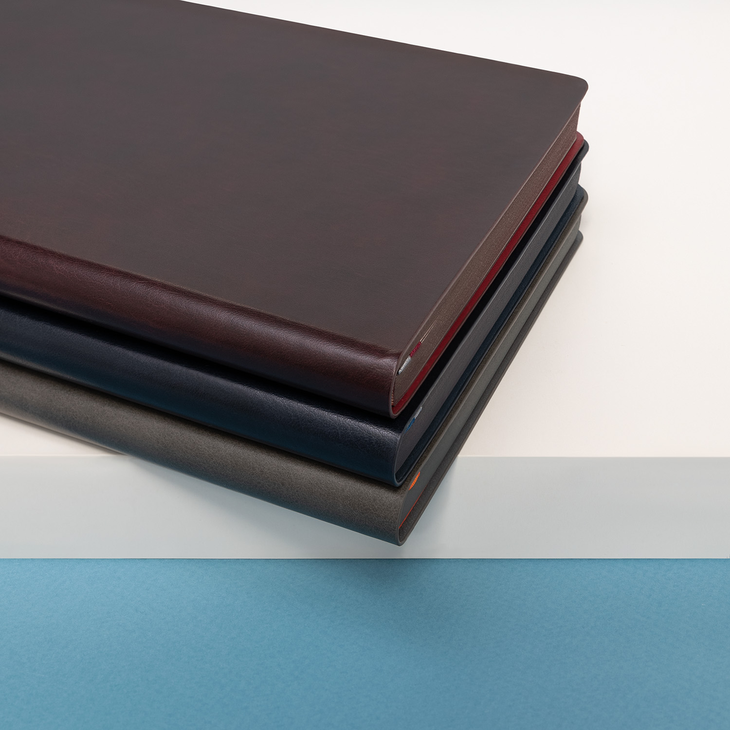 Ежедневник Voyage недатированный, темно-синий-9