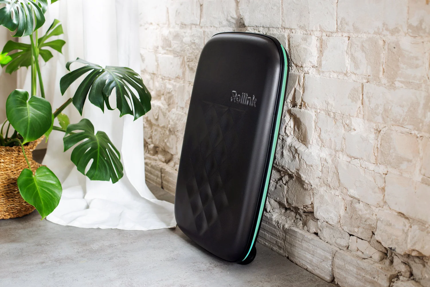 Чемодан складной Rollink Earth 55x40x20 см, 2 колеса, черный/зеленый-16