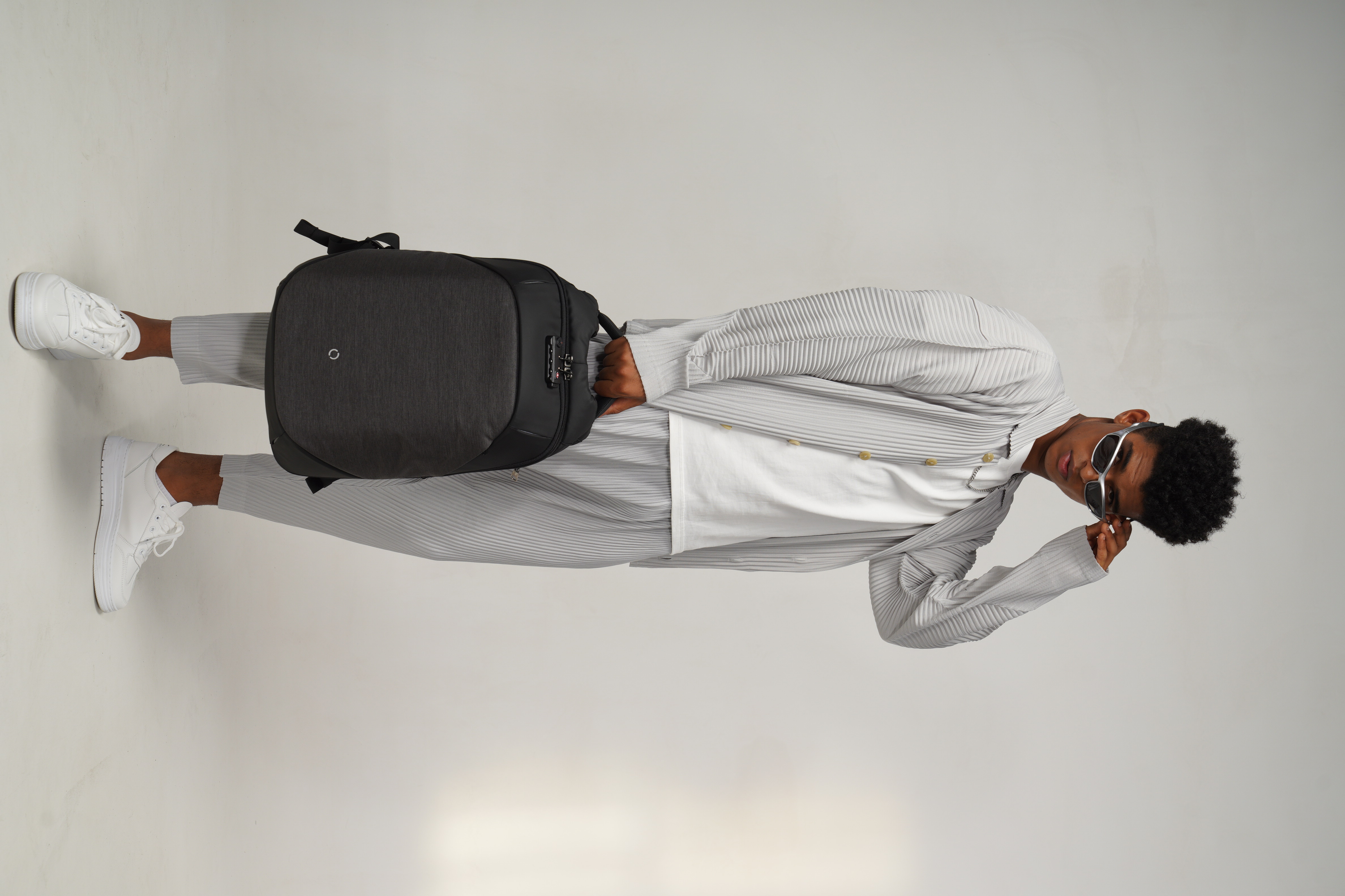 Рюкзак ClickPack 46х34х16 см, черный-18