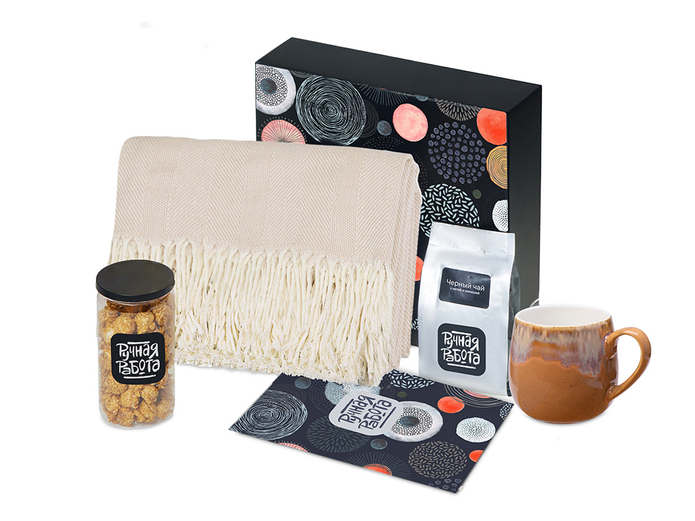 Подарочный набор Re:y. Haven  с пледом, кружкой и чаем-0