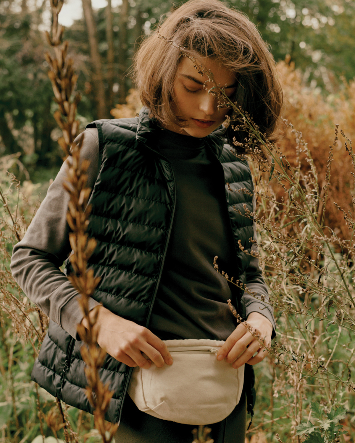 Женский стеганый жилет Iqoniq Meru из переработанного полиэстера AWARE™, 70 г/м²-11