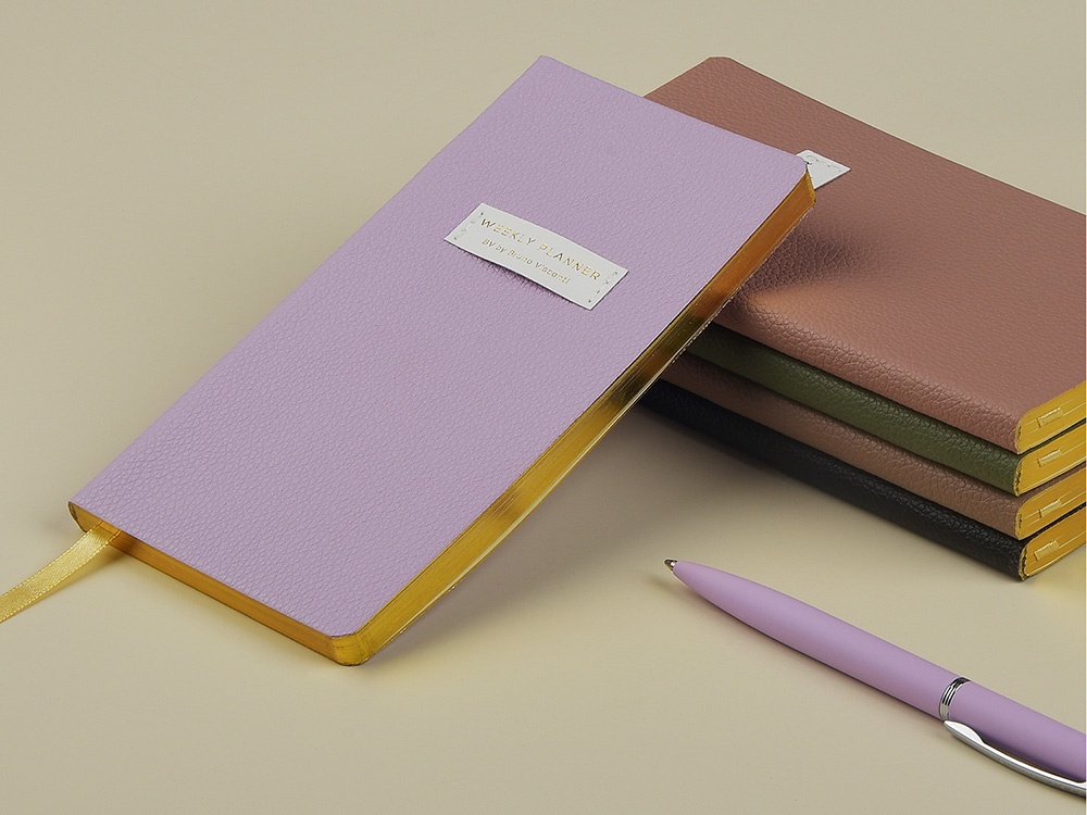 Еженедельник недатированный А6 Total beige с нашивкой, бежевый-8