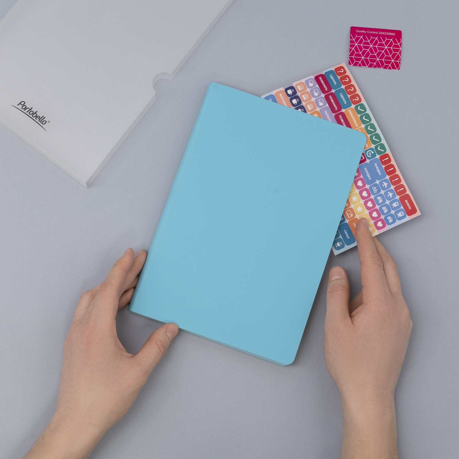 Ежедневник Spark недатированный, лазурный (с упаковкой, со стикерами)-10